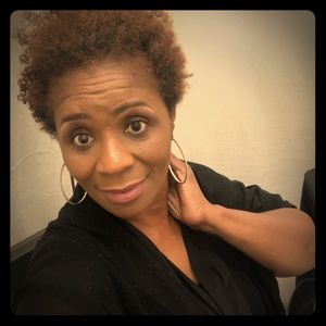 Meet your Posher, Octavia